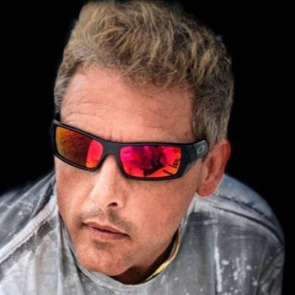 Meet your Posher, Sean - Picture 1 of 1